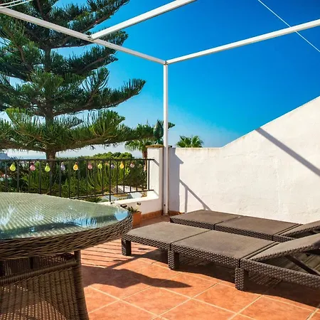 Apartamento Atico Con Terraza - A 600 Metros De Playa La Carihuela - Piscina - Parking Gratis -excelente Wifi Torremolinos