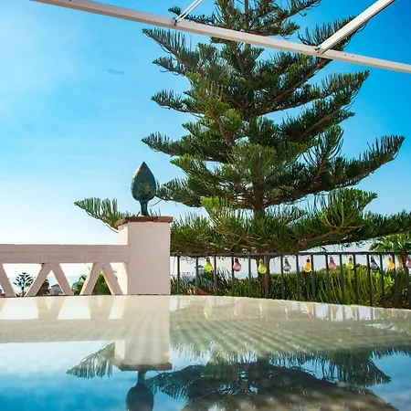 Atico Con Terraza - A 600 Metros De Playa La Carihuela - Piscina - Parking Gratis -excelente Wifi Apartamento