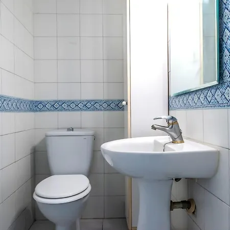 Atico Con Terraza - A 600 Metros De Playa La Carihuela - Piscina - Parking Gratis Apartmán *